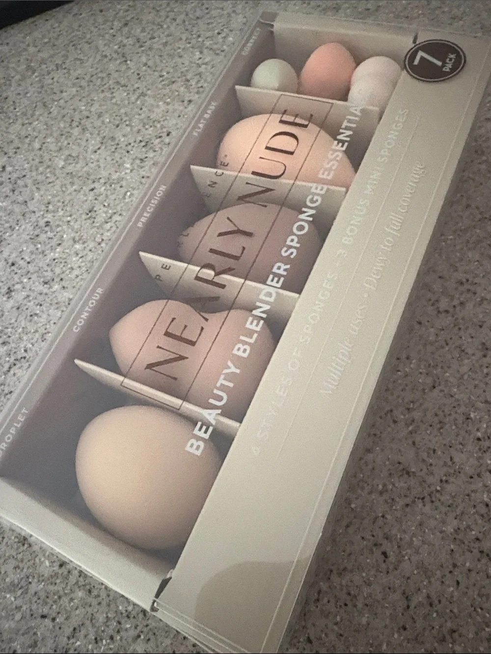 LAWLESS Nearly Nude Beauty Blender 7 Sponge Set - Nude & Pastel